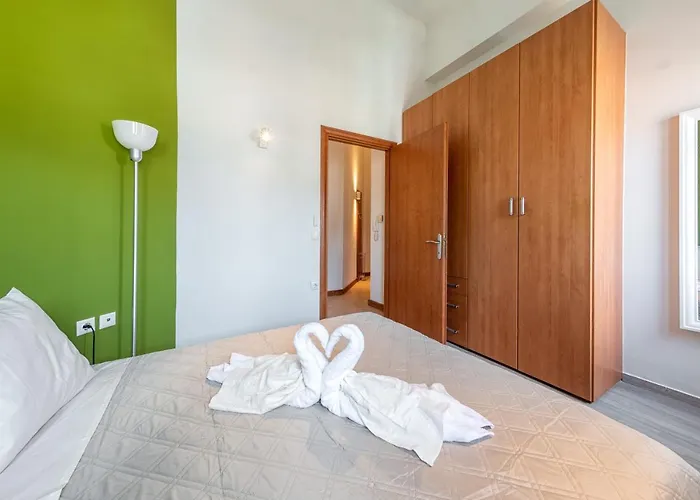 Quiet Sea View 1bd Apartment, Corfu Town * Anemomylos